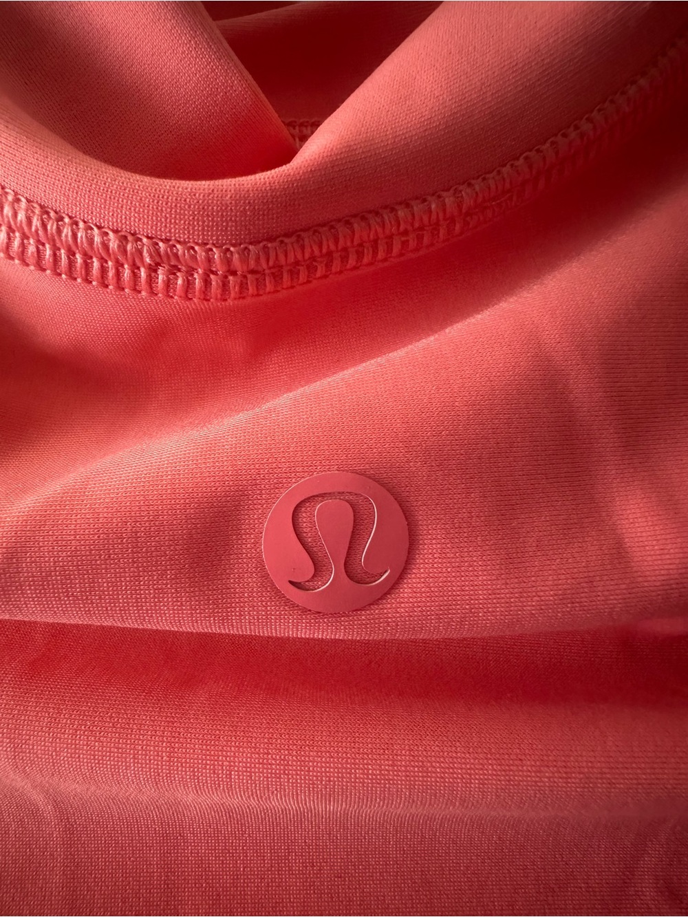 NWT Waterside UV Protection Short-Sleeve Rash Guard
Raspberry Cream W2CN9S sz XS - Picture 8 of 8